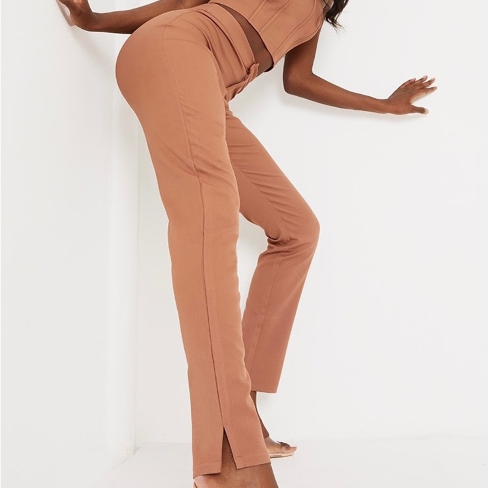 Light Brown 2-Piece Set